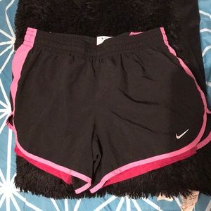 Nike sport short